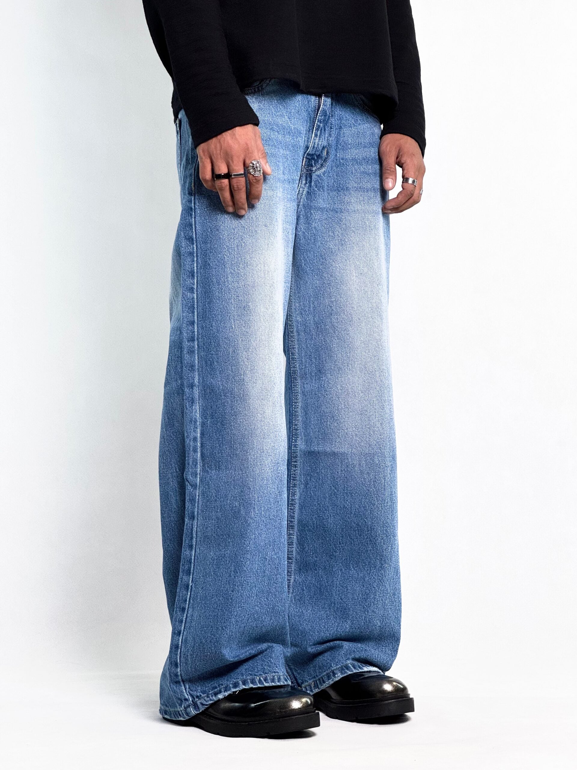 GLOW BLUE BAGGY