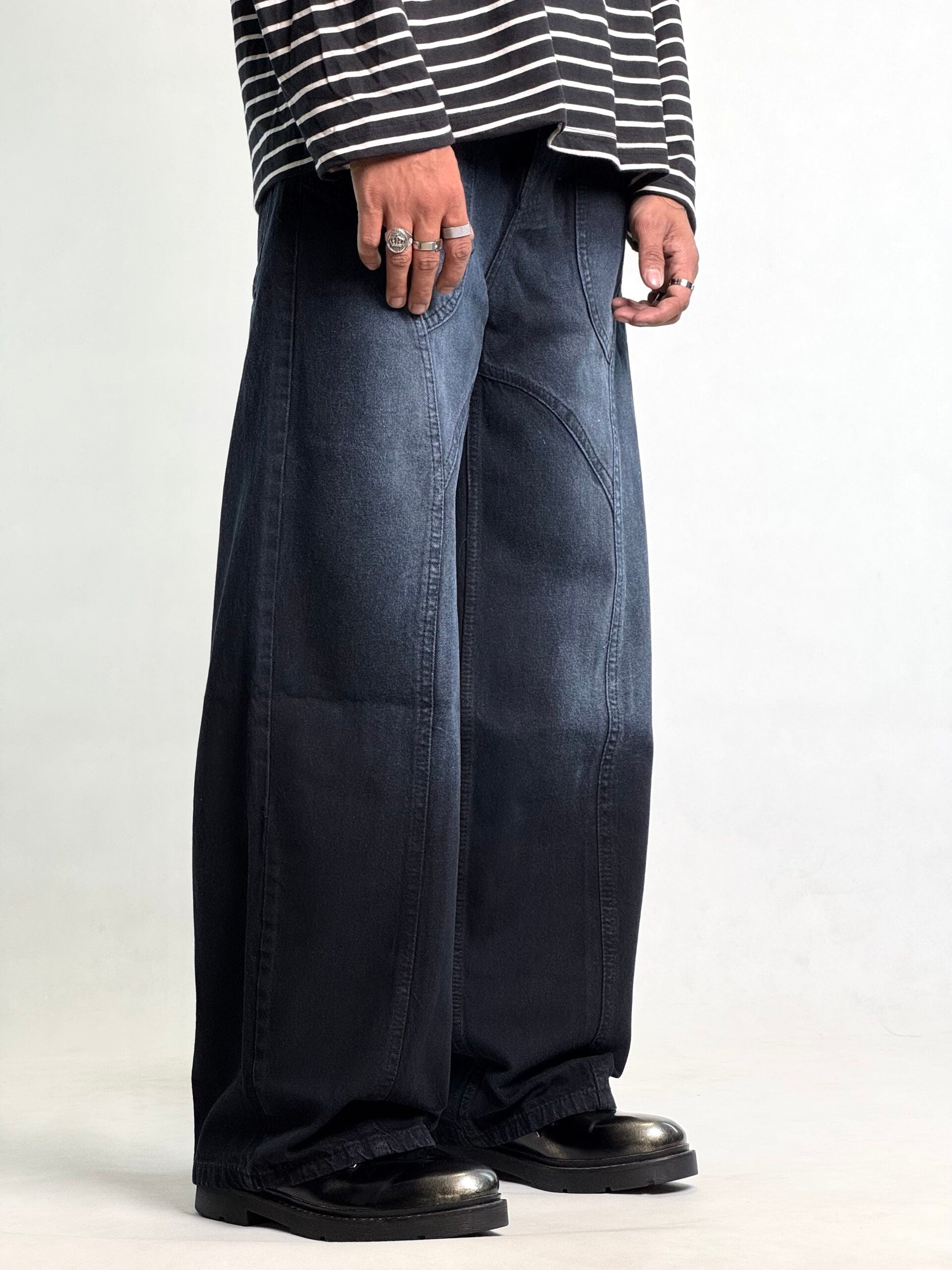 TREN DARK BAGGY
