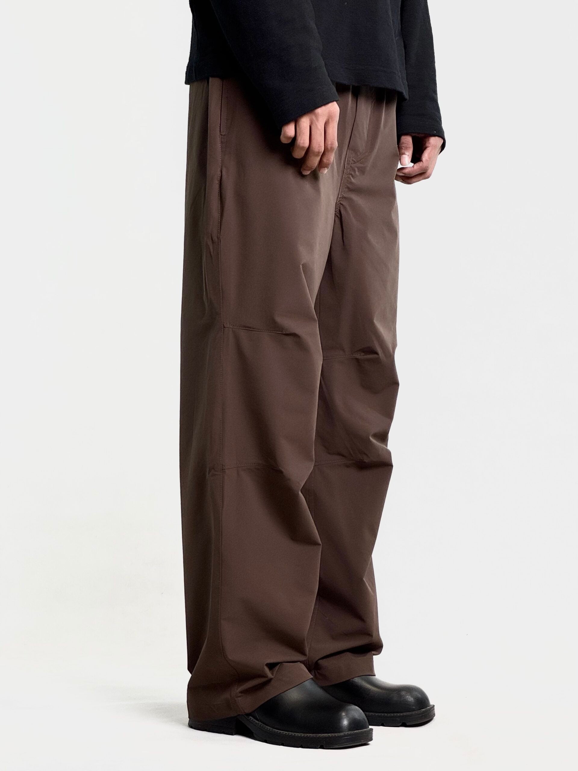 BROWN AXIS PREMIUM TRACK