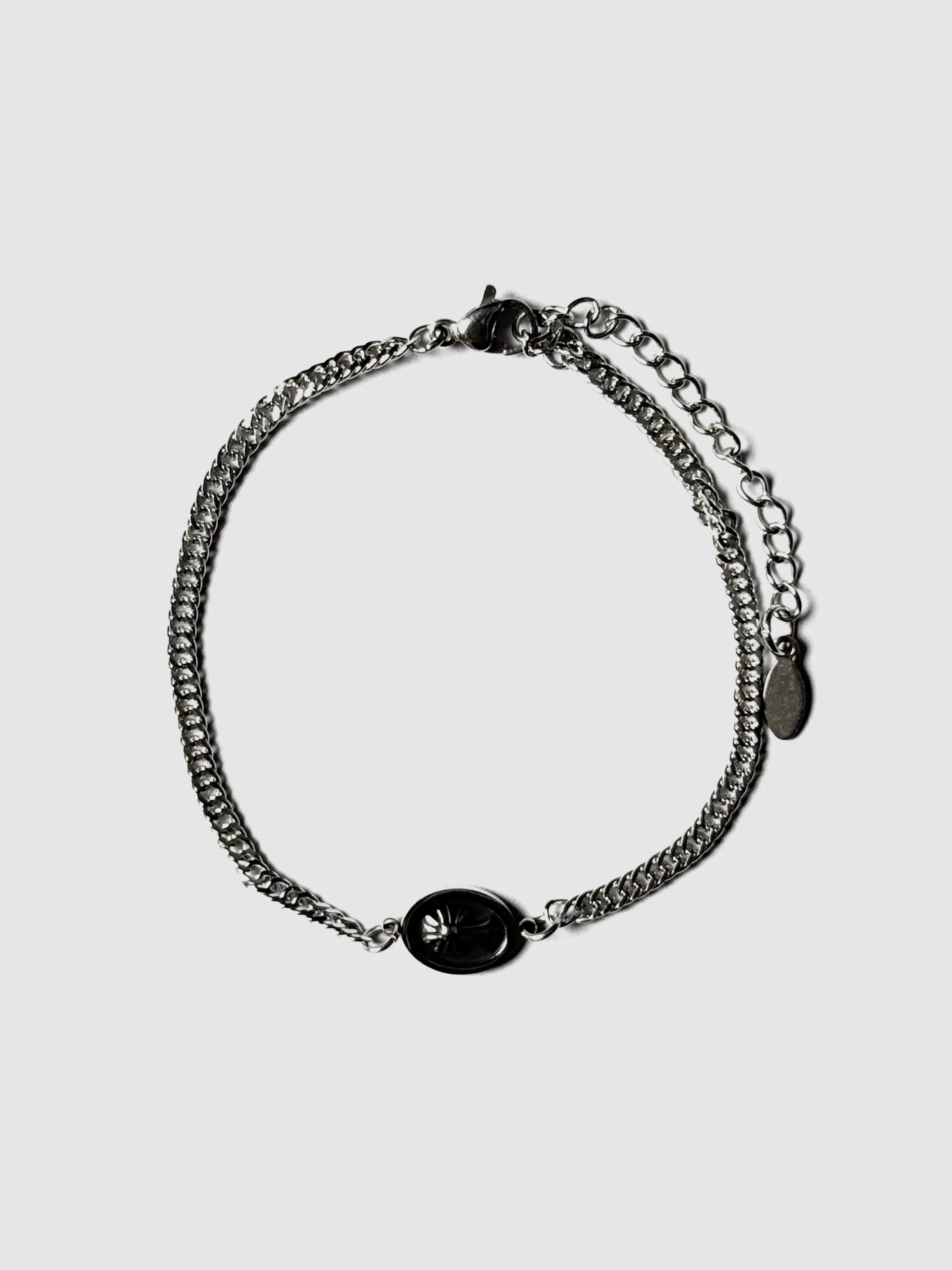 ROUNDED CH BRACELET