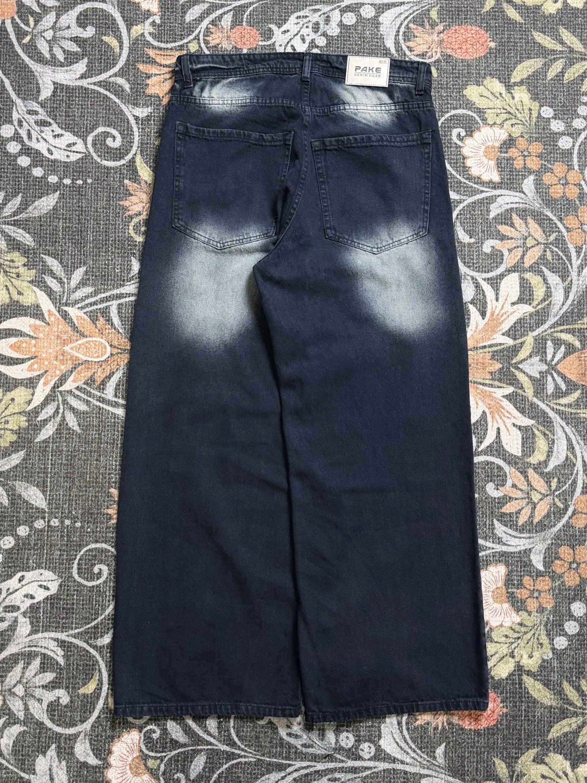 AURA DARK WIDE