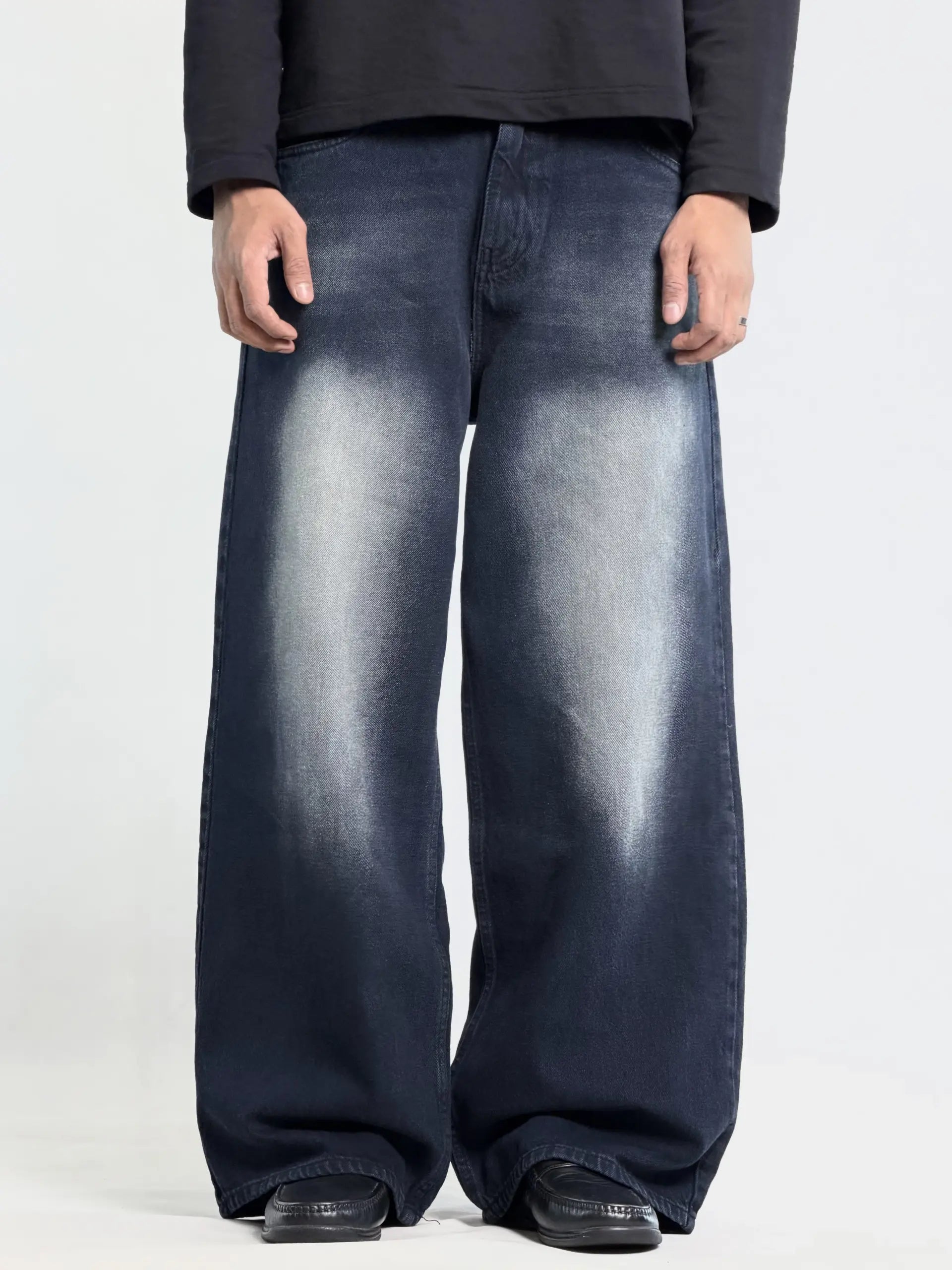 AURA DARK WIDE