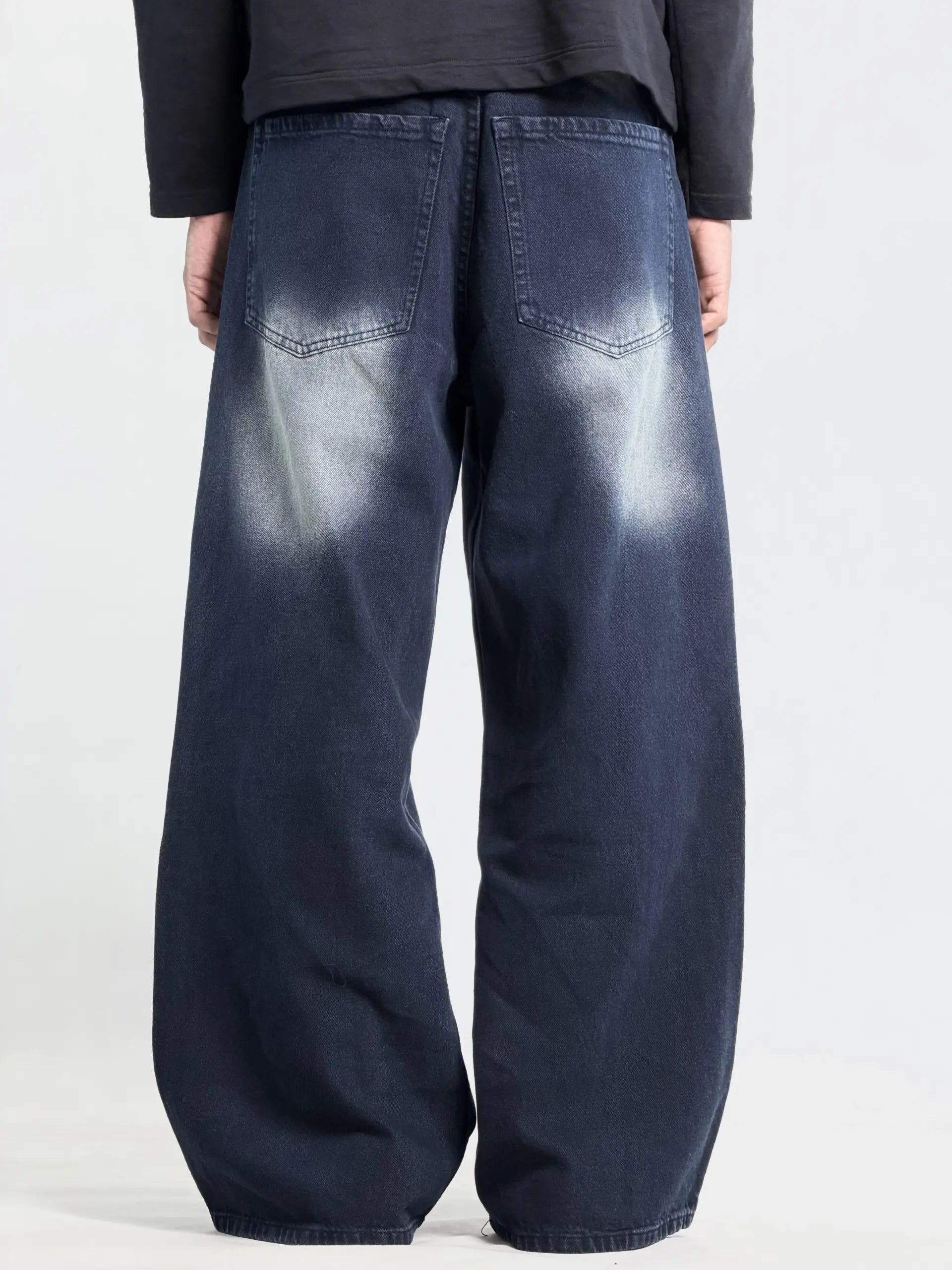 AURA DARK WIDE