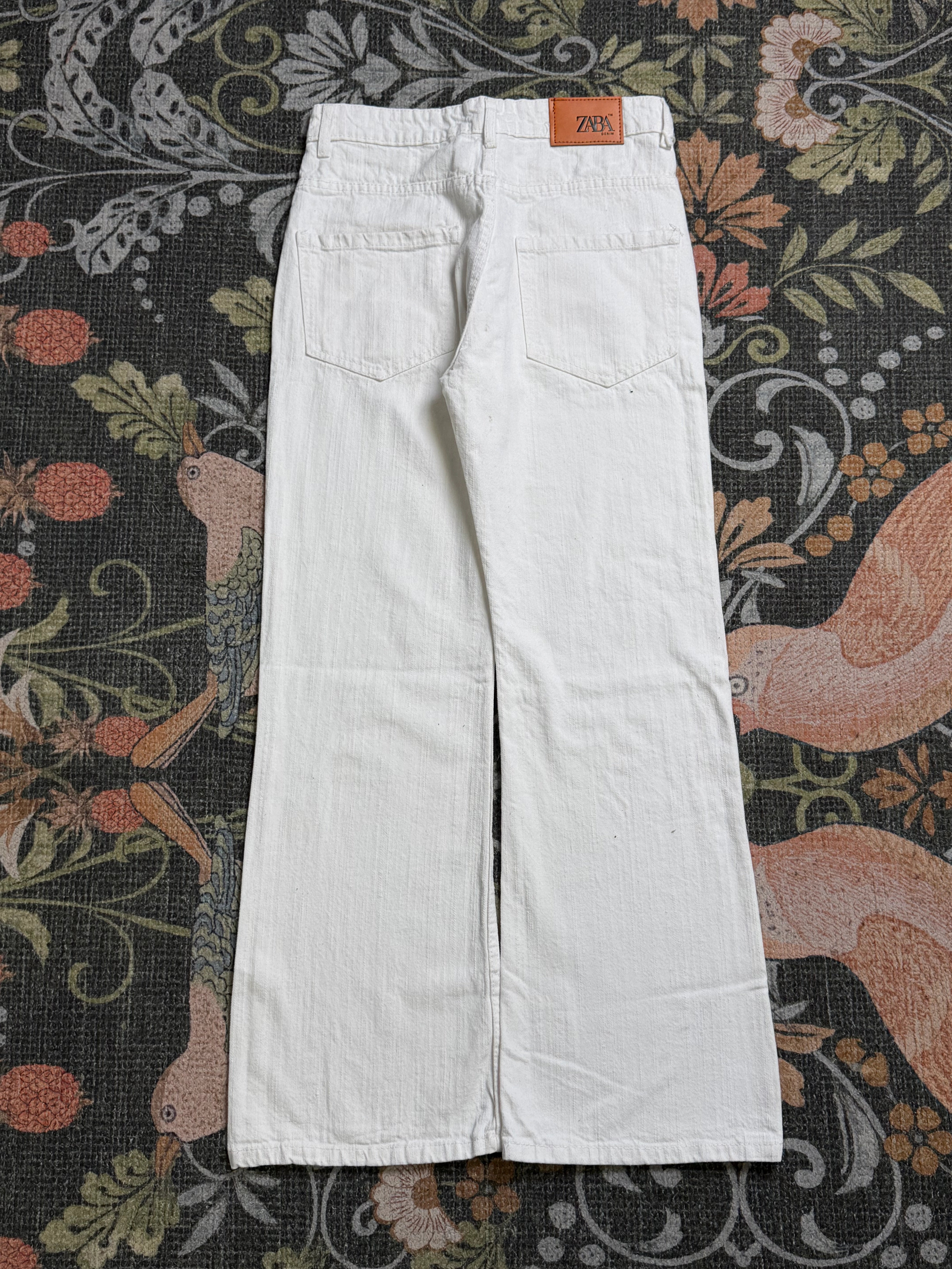 PURE WHITE BOOTCUT