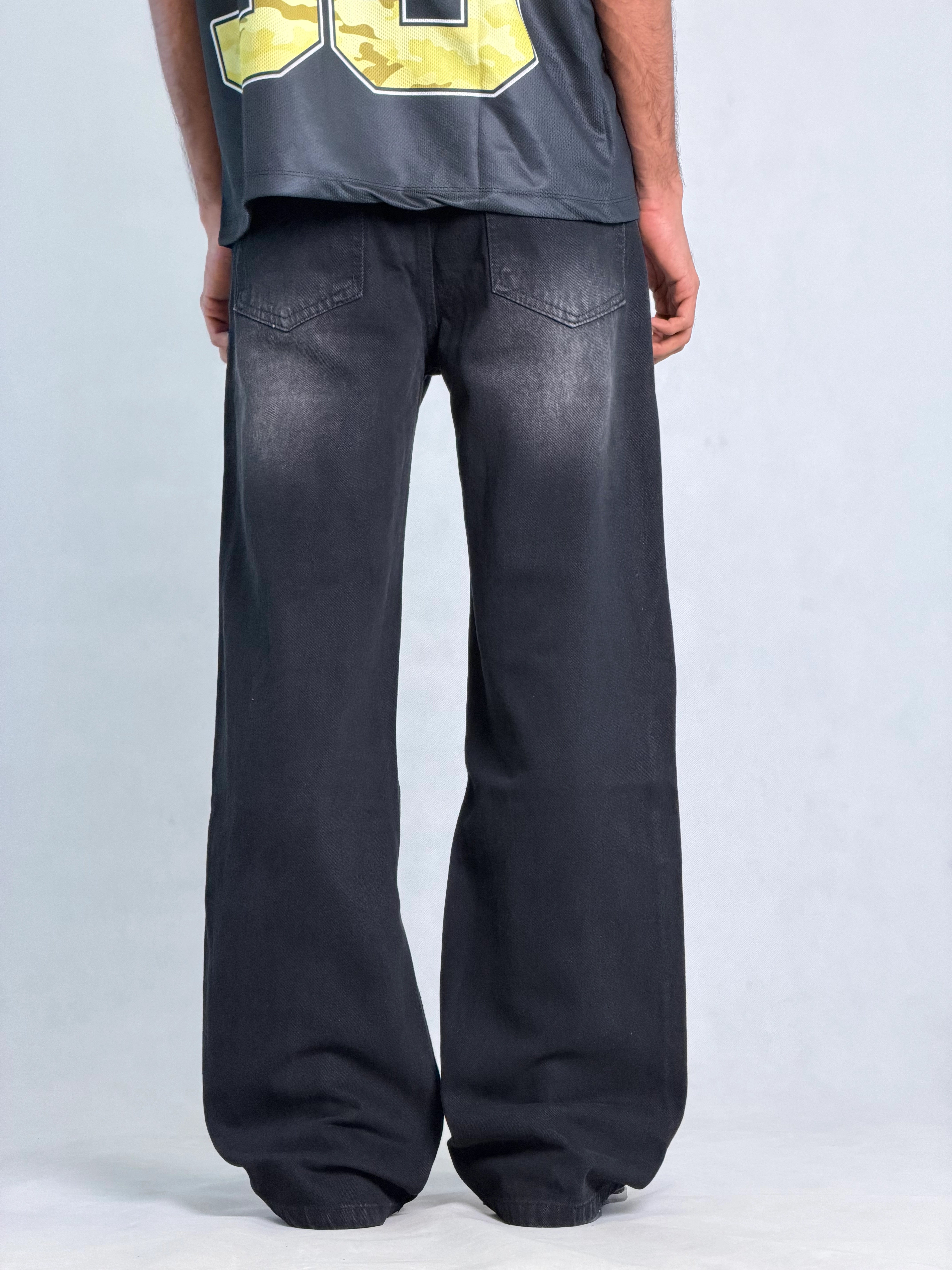 VASCO BLACK STRAIGHT