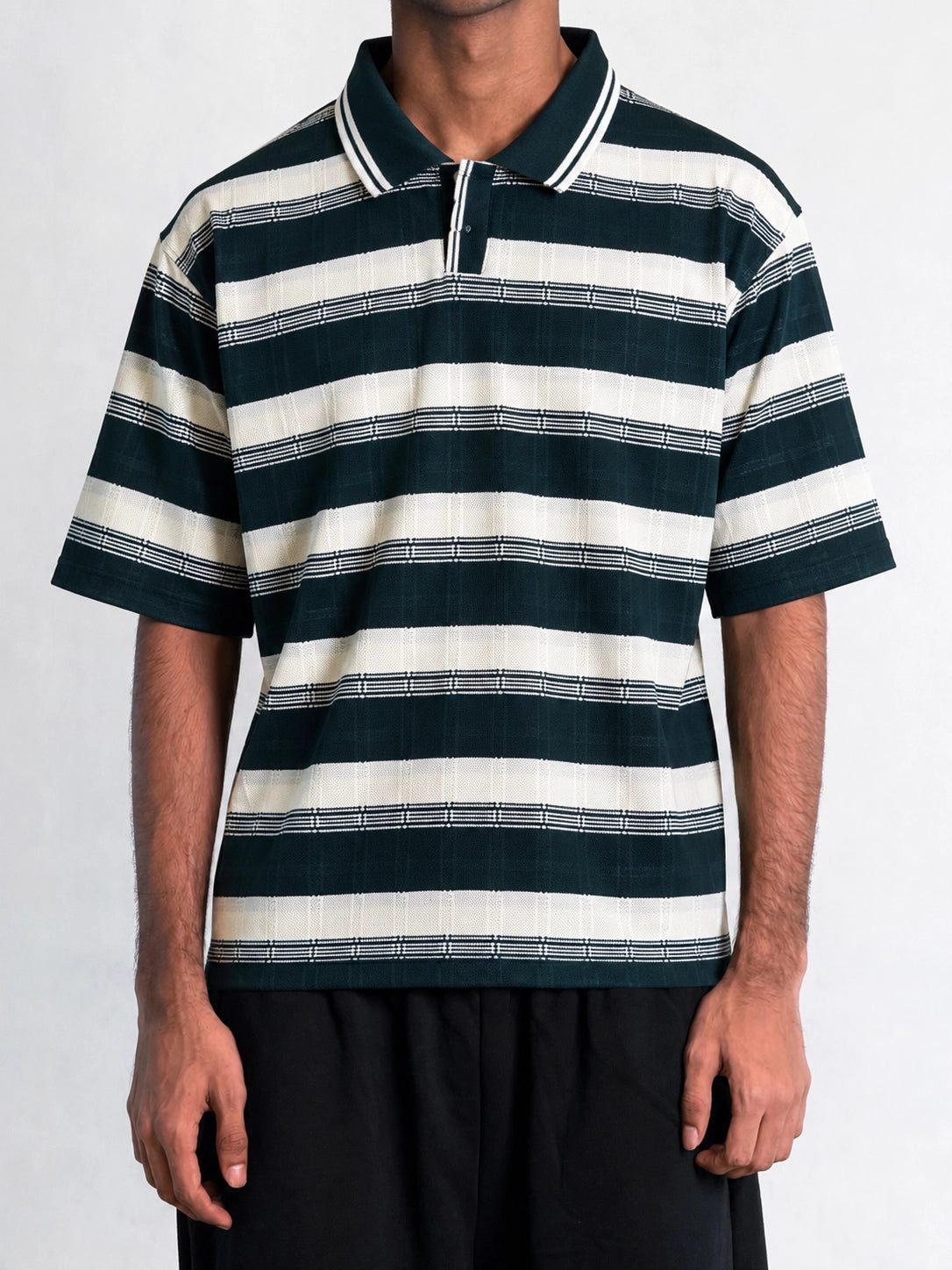 BOXY COLLAR DARK GREEN