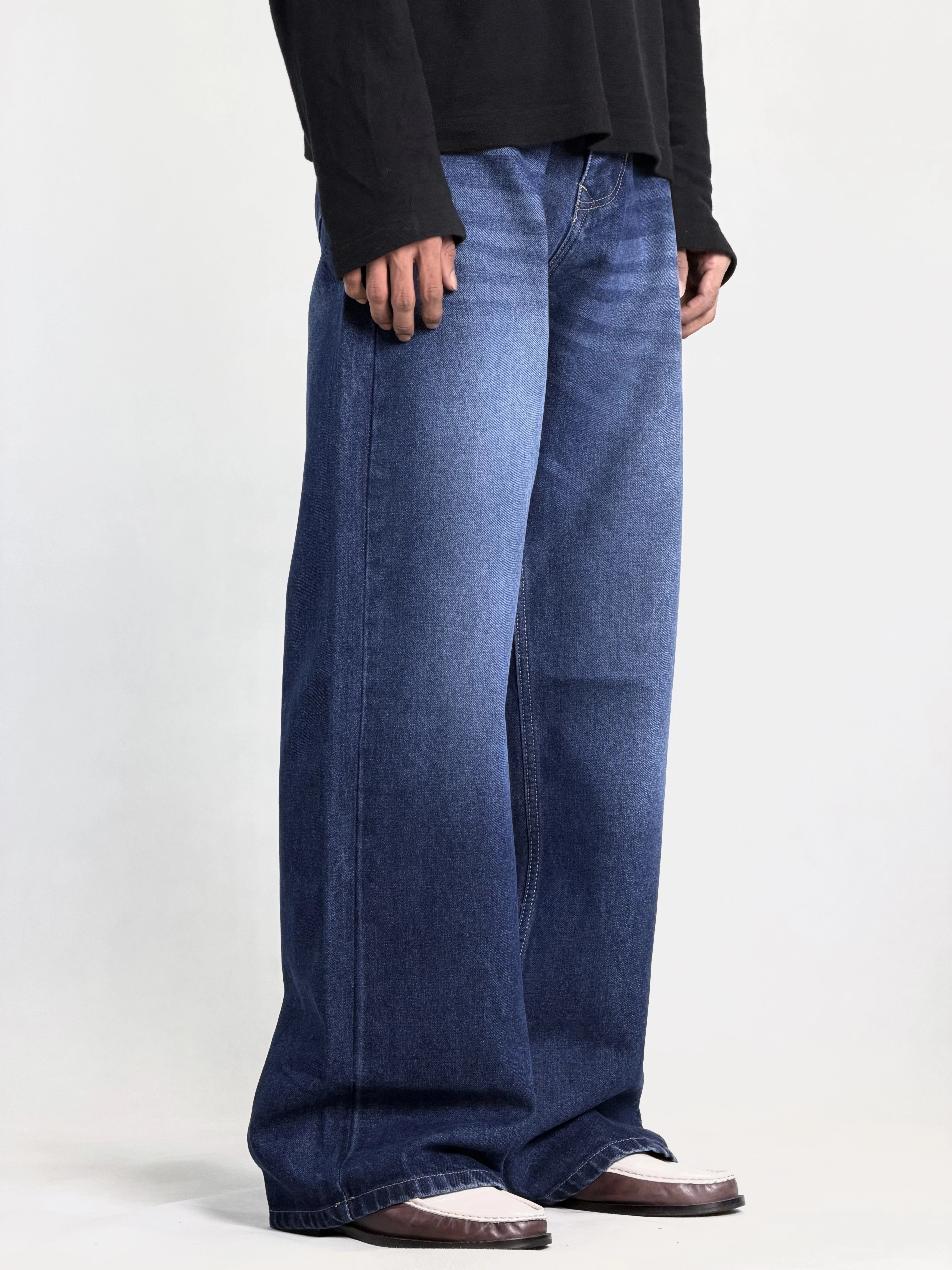 AND  BLUE BAGGY