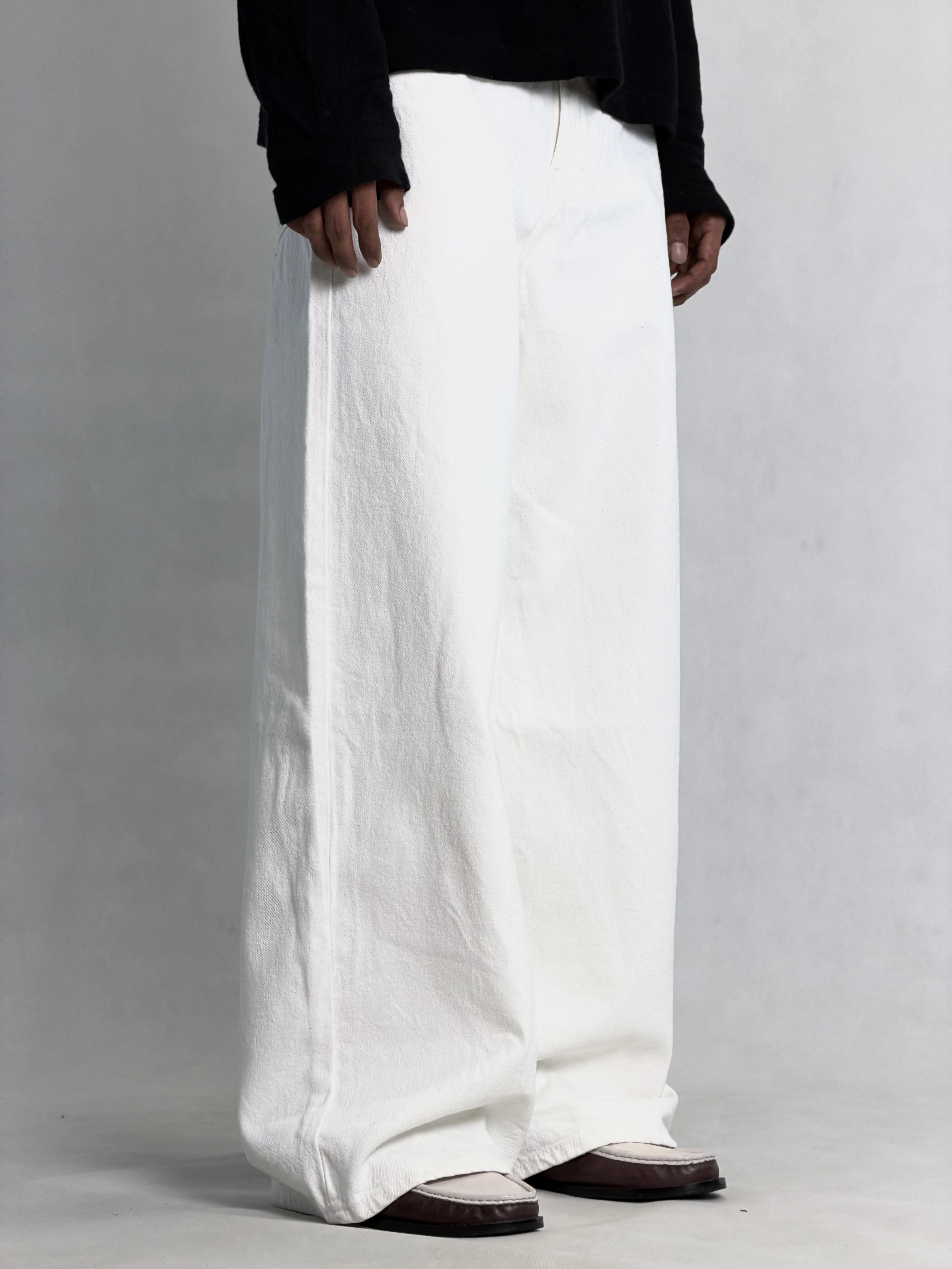 OWN WHITE BAGGY