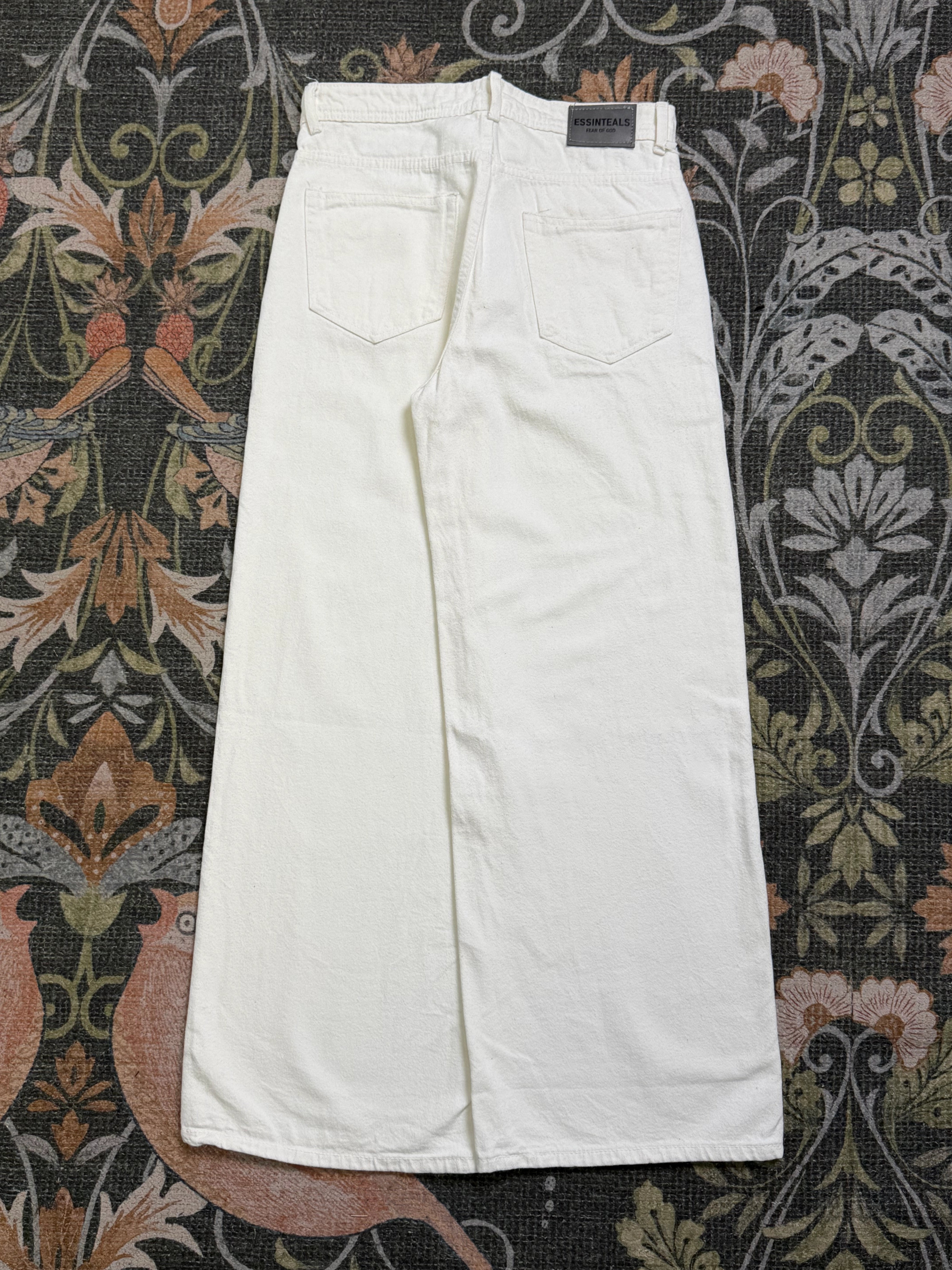 OWN WHITE BAGGY