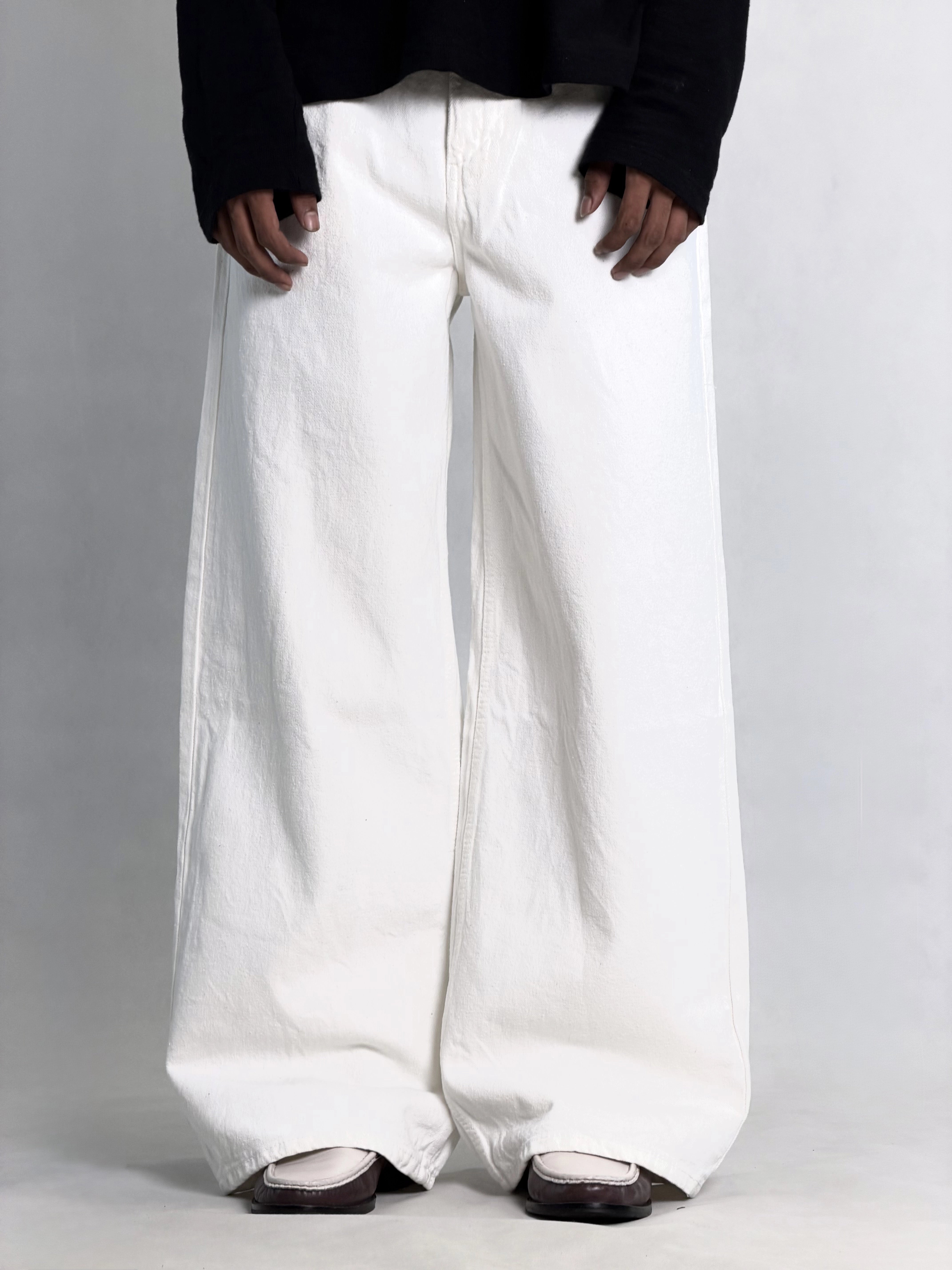 OWN WHITE BAGGY