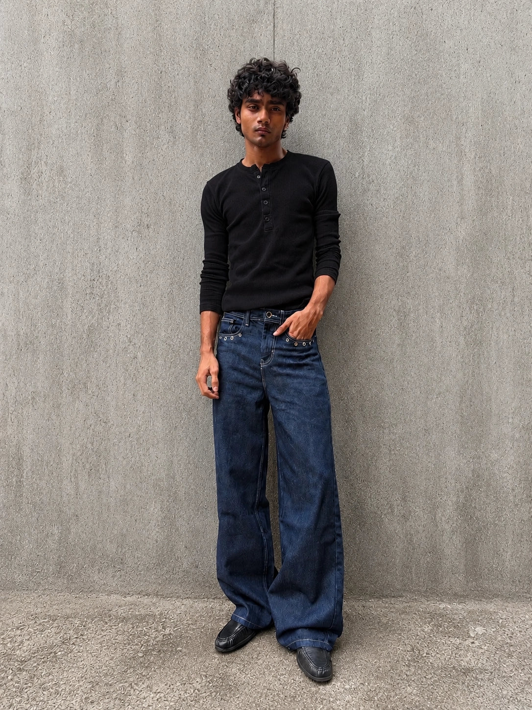 HENLEY BLACK TIGHTFIT