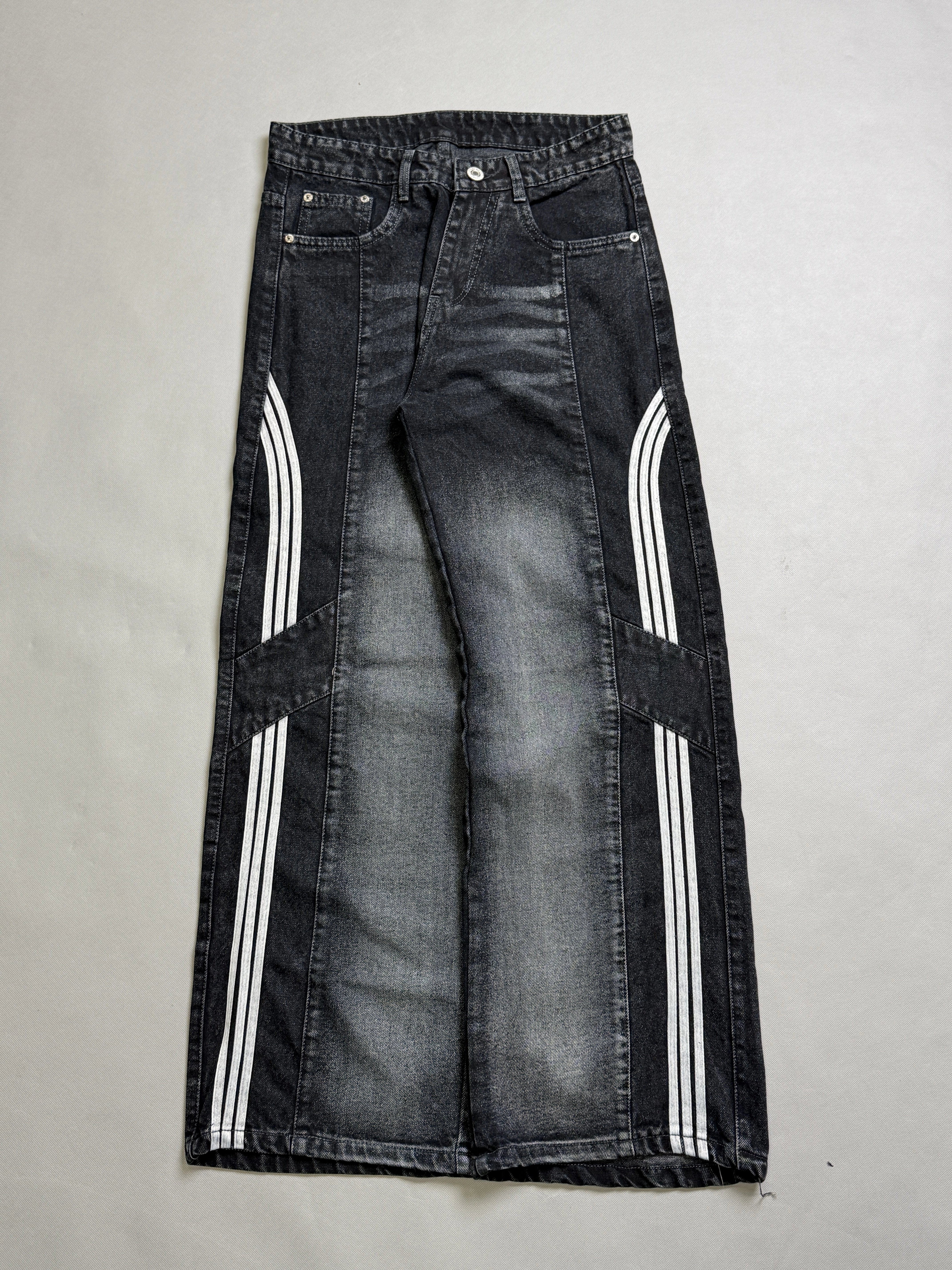 LINE DARK WIDE