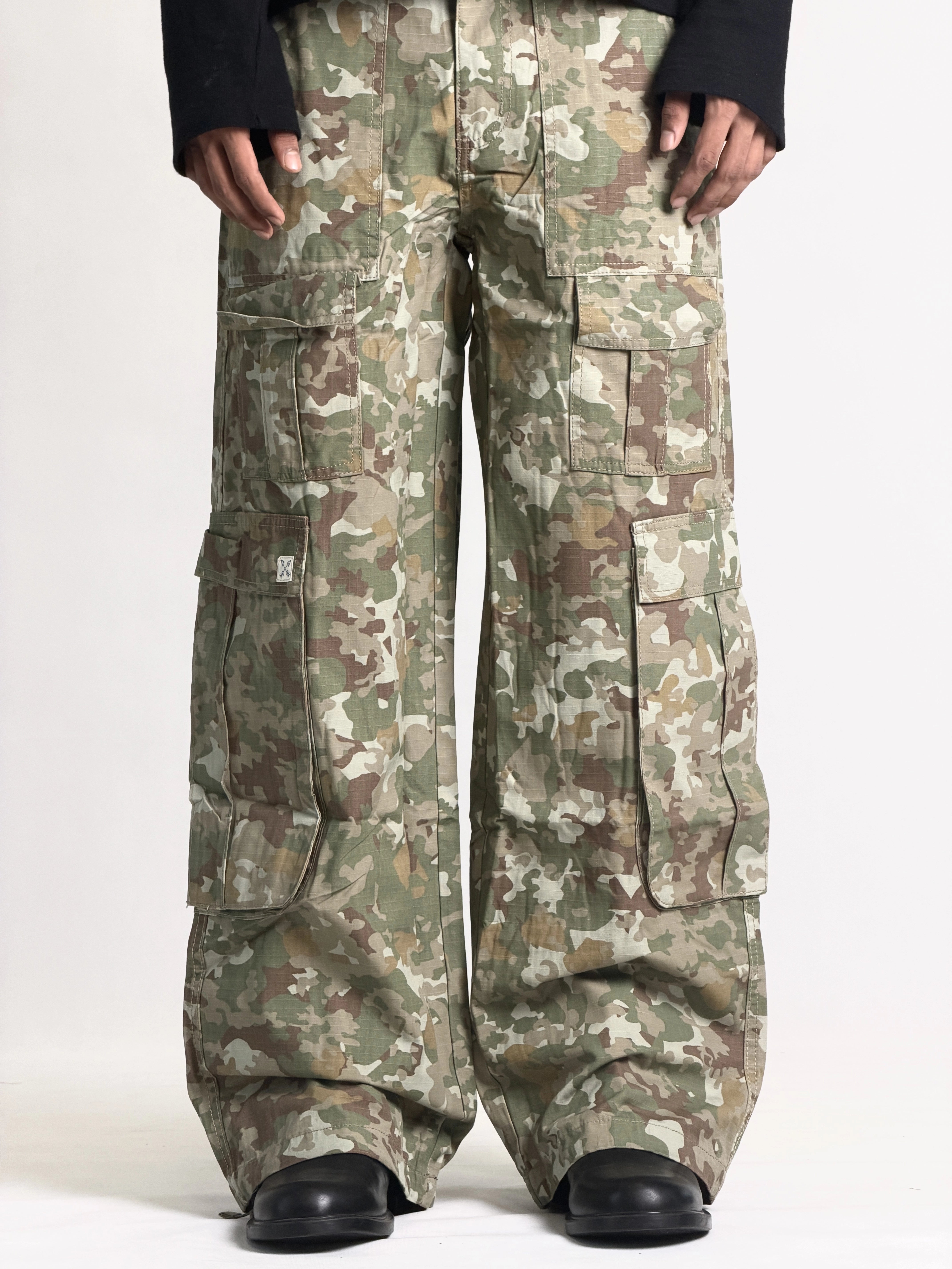 ARID CAMO CARGO