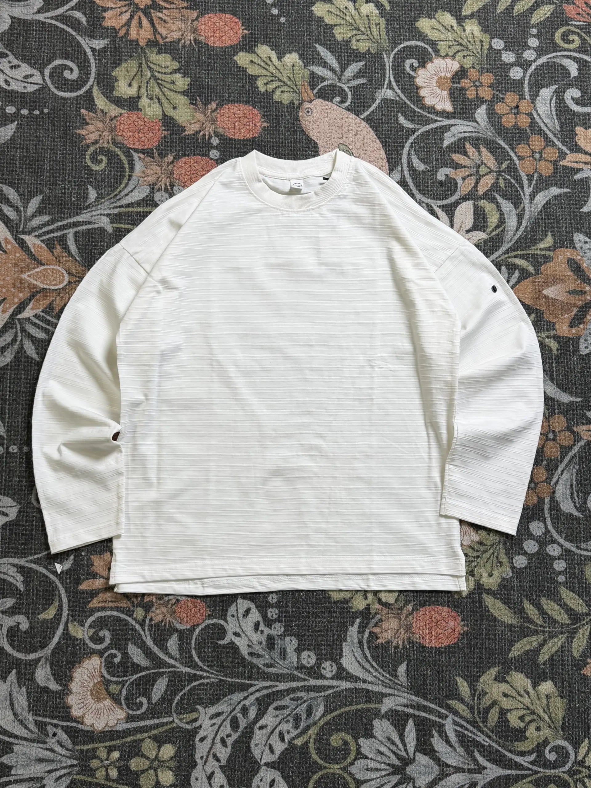 NEONIX WHITE FULL SLEEVE